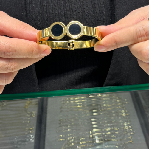 Mila Çelik Saat Kordonlu Gold Kelepçe