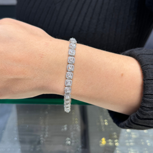 Mila Özel Zirkon Silver Rengi Kare Baget Taşlı Bileklik