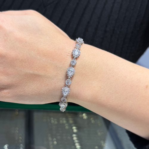 Mila Özel Zirkon Silver Damla Taşlı Bileklik