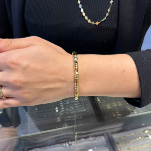 Mila Özel Zirkon Serisi Oval Kare Taşlı Gold Kelepçe
